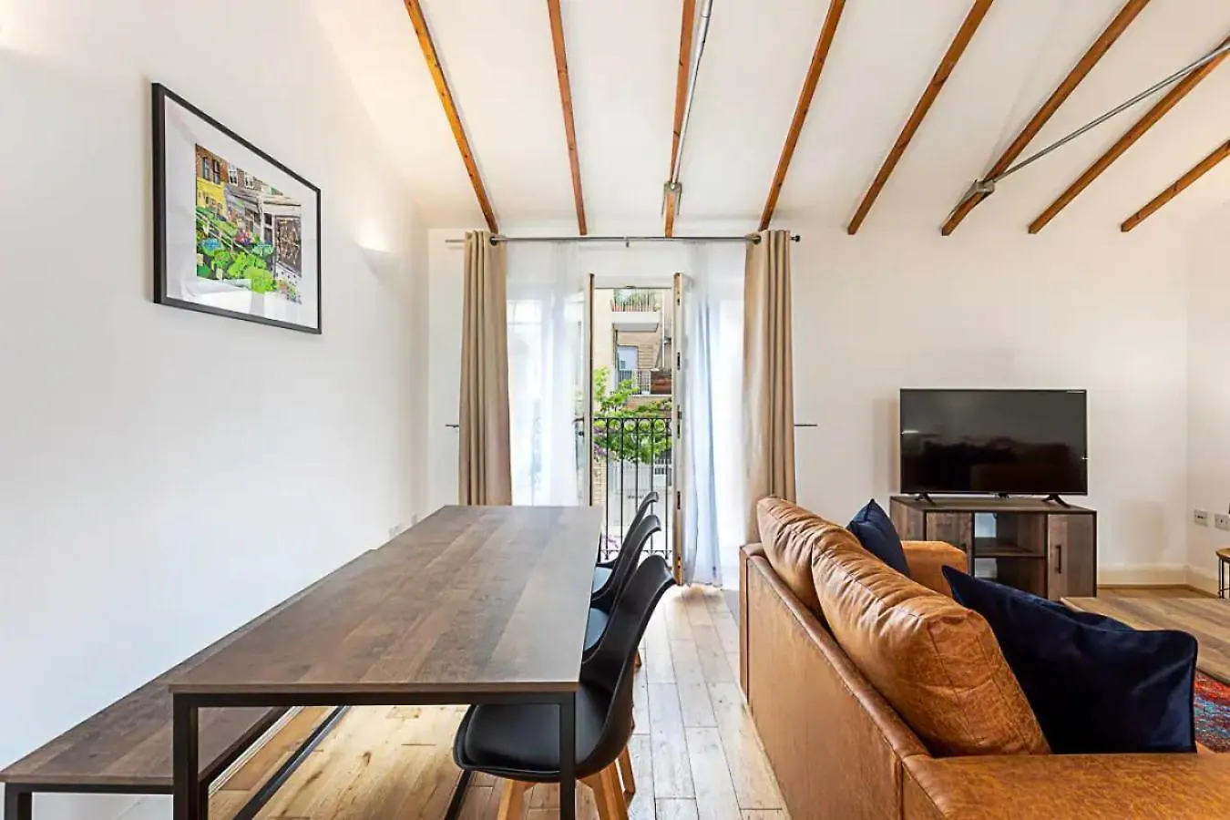 Light And Airy Upside Down House In Hackney Villa London Holiday home