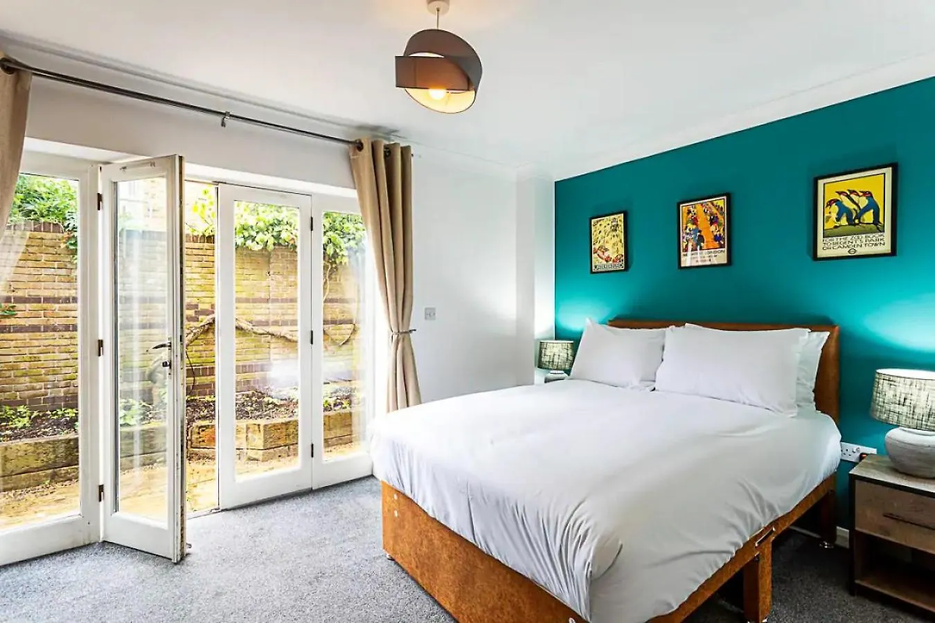 Light And Airy Upside Down House In Hackney Villa London Holiday home